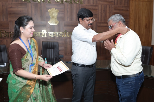 PSY Meritorious honor Nagpur Collectorate Maharshtra